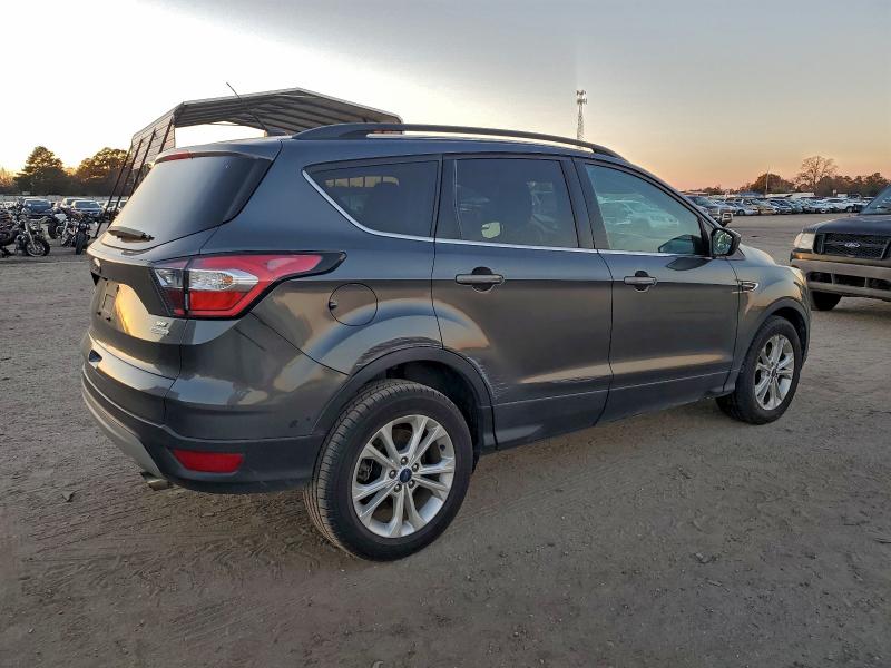 Фото 3 - FORD ESCAPE
