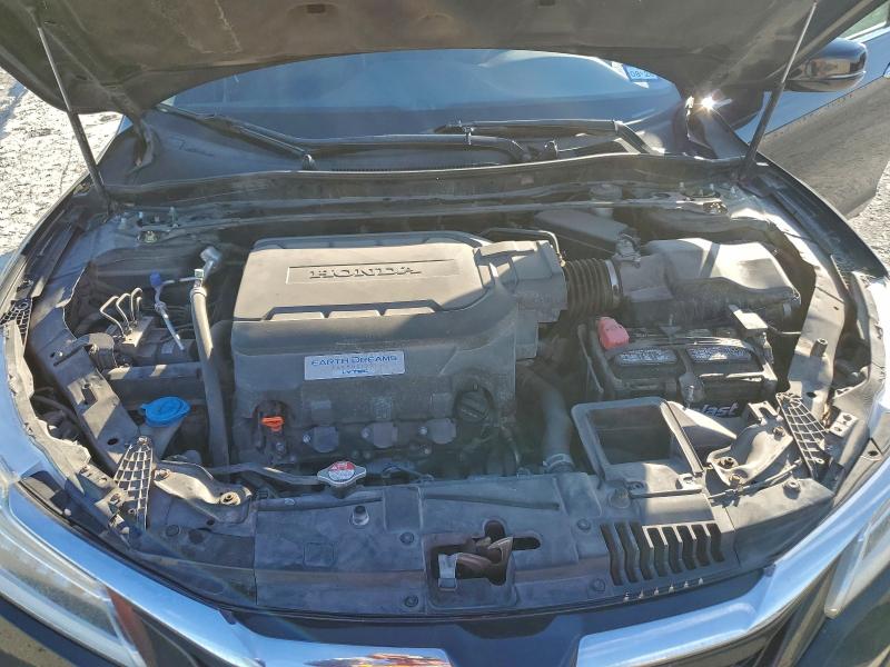 Фото 11 - HONDA ACCORD