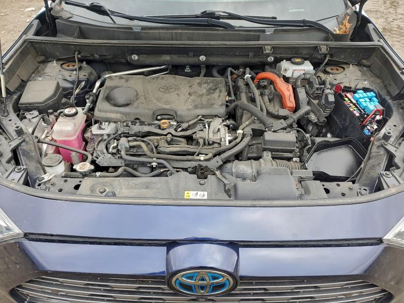 Фото 12 - TOYOTA RAV4