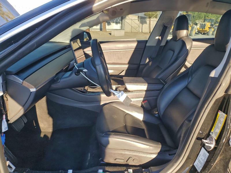 Фото 7 - TESLA MODEL 3