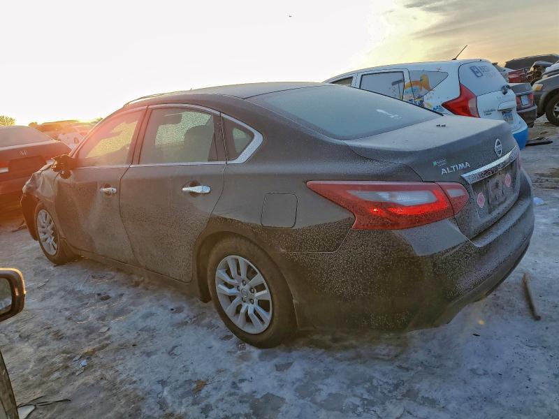 Фото 2 - NISSAN ALTIMA