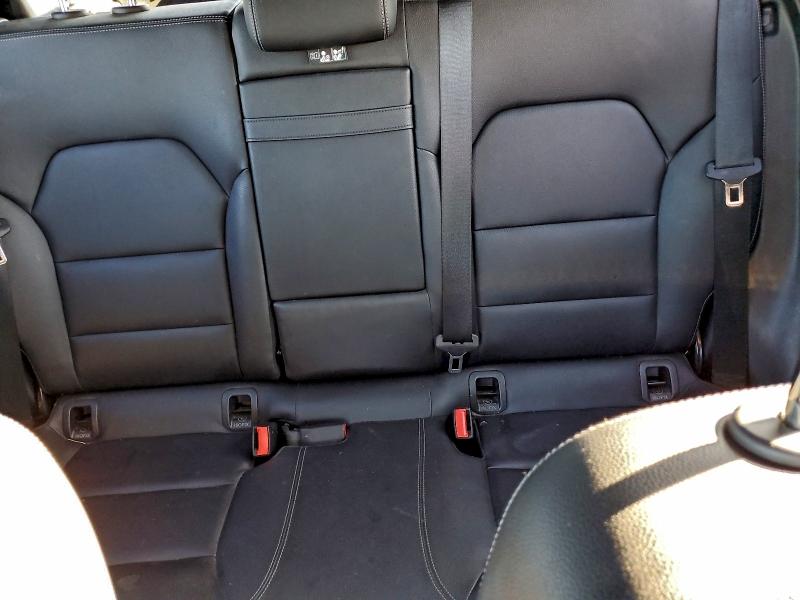 Фото 10 - MERCEDES-BENZ GLA-CLASS