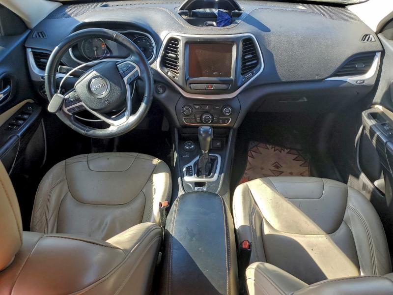 Фото 8 - JEEP GRAND CHER