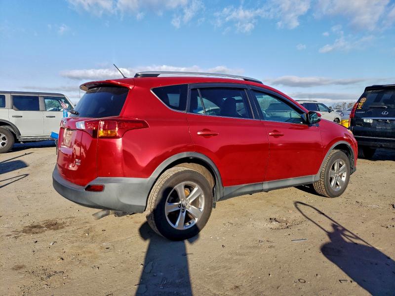 Фото 3 - TOYOTA RAV4