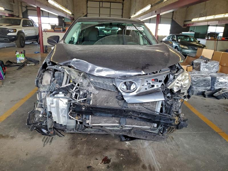 Фото 5 - TOYOTA RAV4