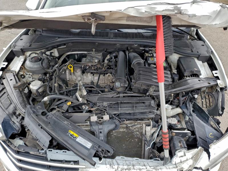 Фото 11 - VOLKSWAGEN JETTA