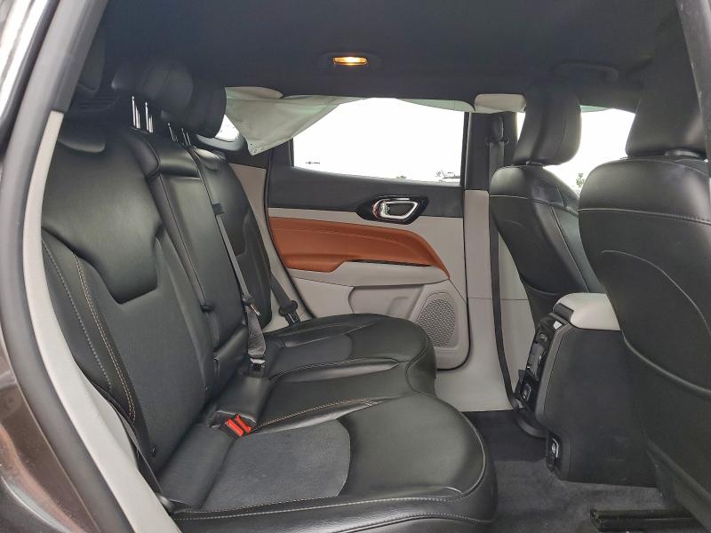 Фото 10 - JEEP COMPASS