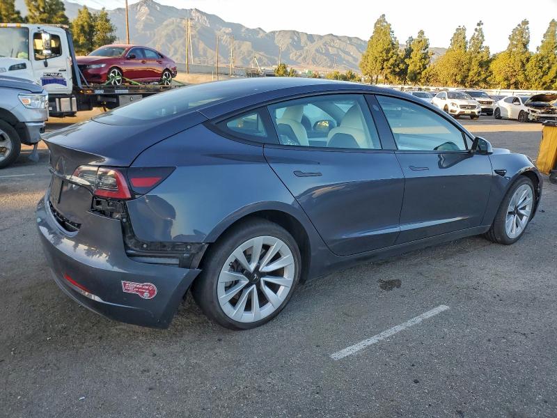 Фото 3 - TESLA MODEL 3