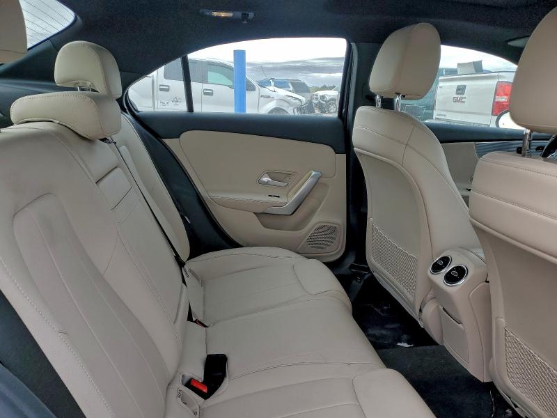 MERCEDES-BENZ A-CLASS 2019 VIN WDD3G4EB1KW023352