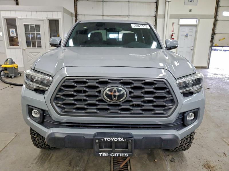 Фото 5 - TOYOTA TACOMA