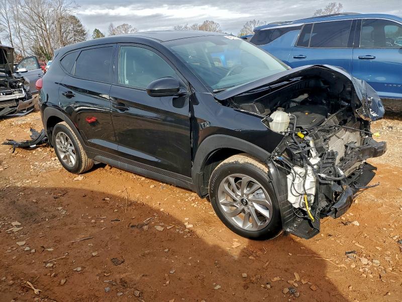 Фото 4 - HYUNDAI TUCSON