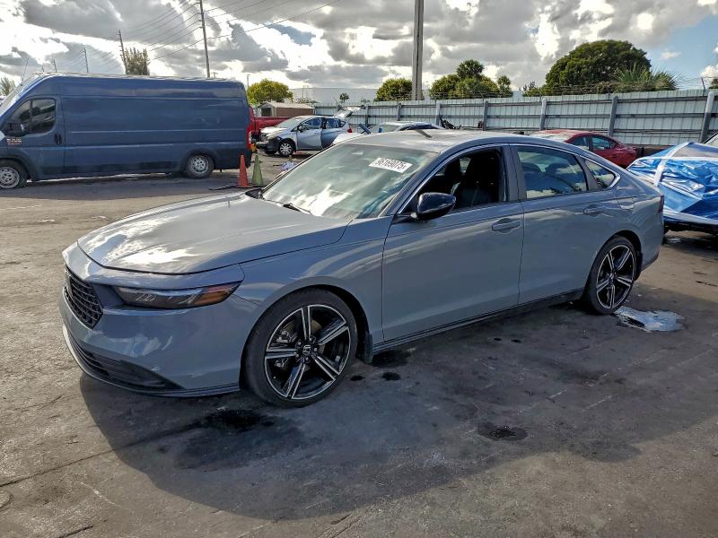 Фото 1 - HONDA ACCORD