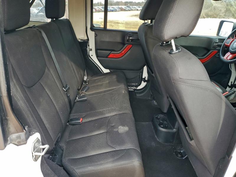 Фото 10 - JEEP WRANGLER