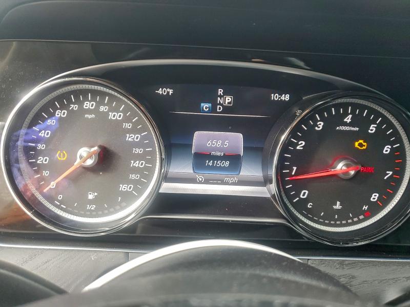 Фото 9 - MERCEDES-BENZ E-CLASS