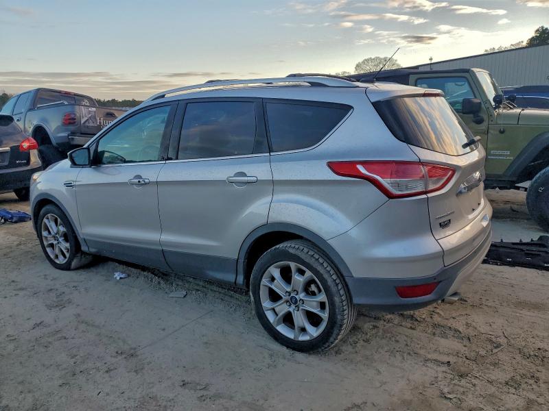 Фото 2 - FORD ESCAPE
