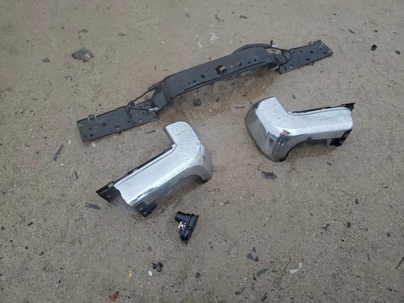 Фото 12 - TOYOTA TACOMA