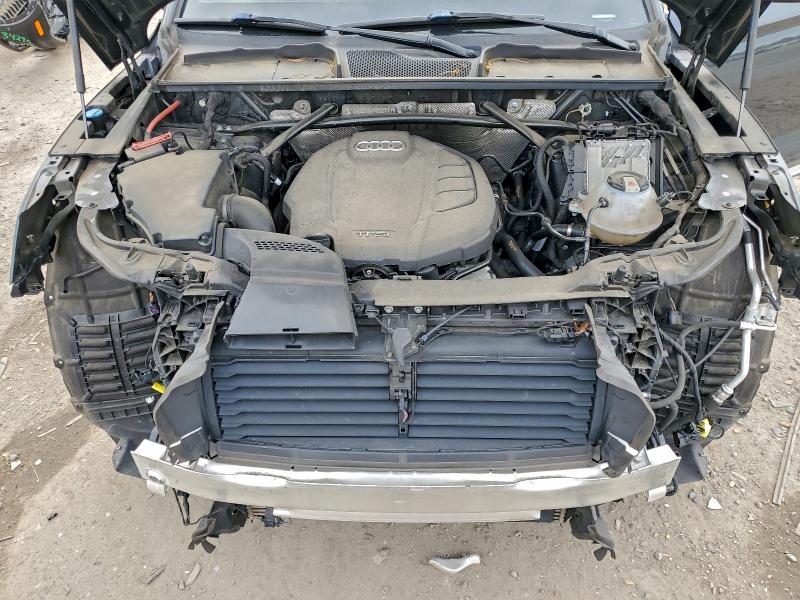 Фото 12 - AUDI Q5