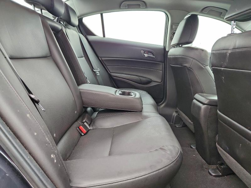 Фото 10 - ACURA ILX