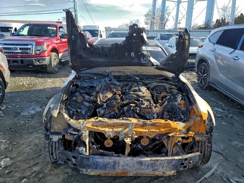 Фото 5 - LEXUS IS