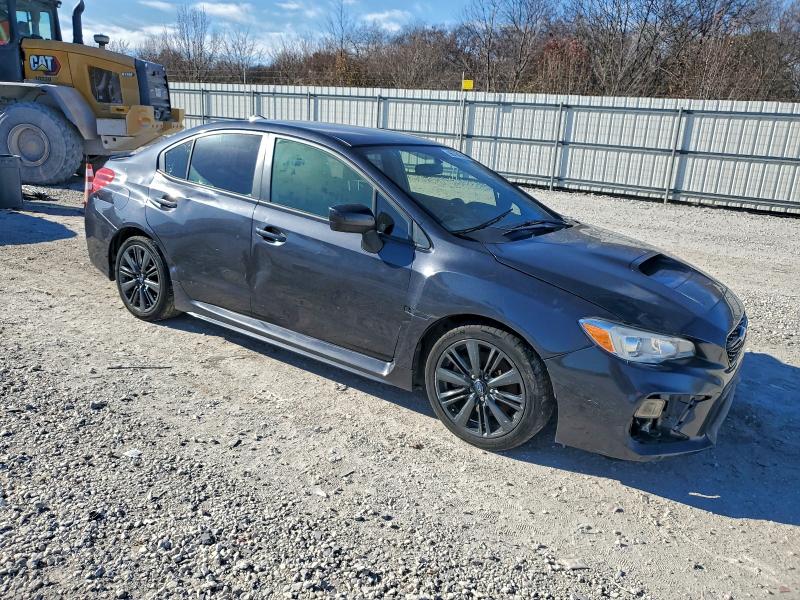 Фото 4 - SUBARU WRX