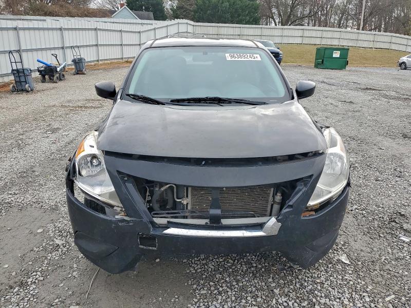 Фото 5 - NISSAN VERSA