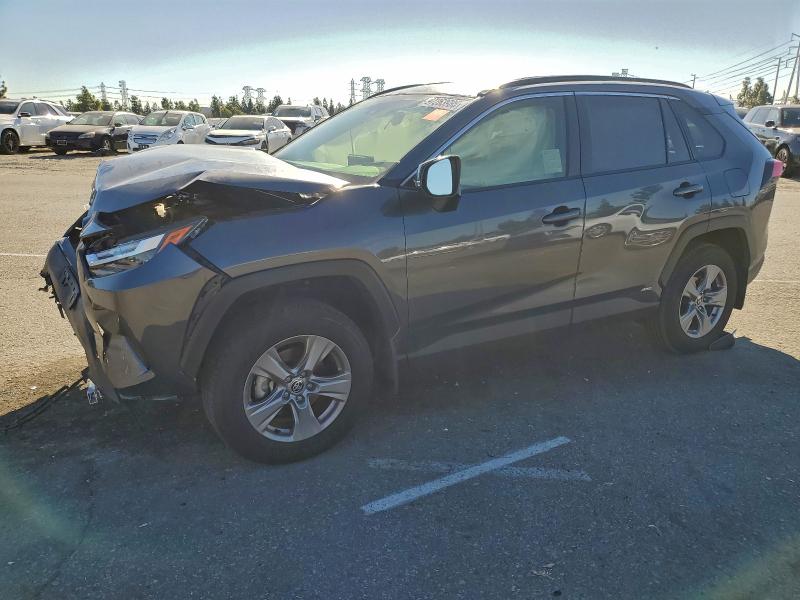 Фото 1 - TOYOTA RAV4