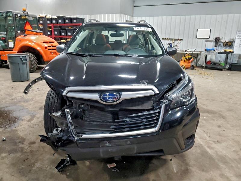 Фото 5 - SUBARU FORESTER