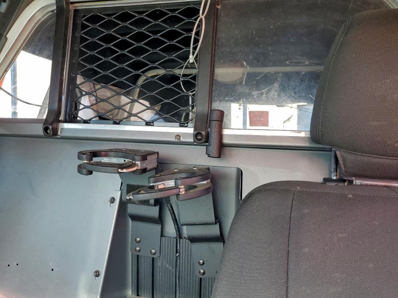 Фото 10 - FORD EXPLORER