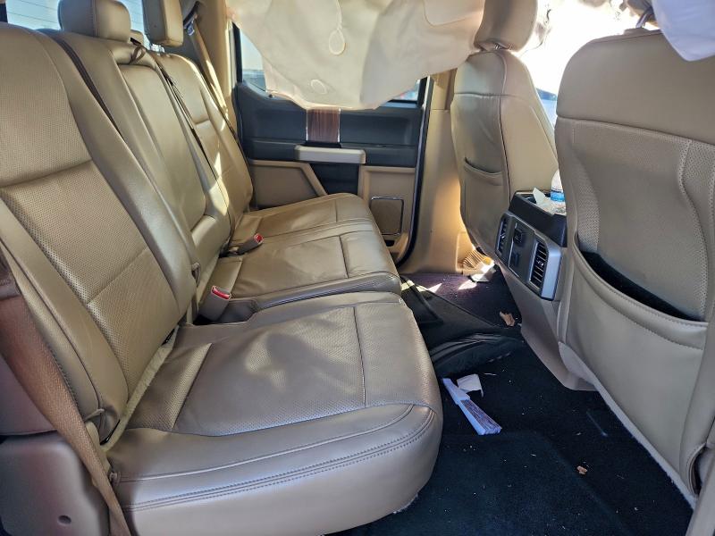 Фото 10 - FORD F-150