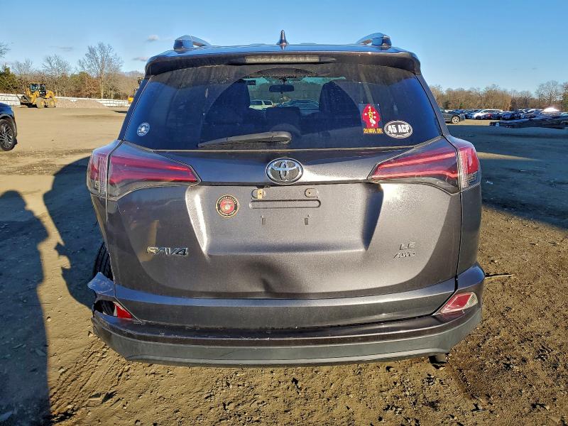 Фото 6 - TOYOTA RAV4