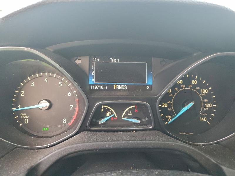 Фото 9 - FORD FOCUS