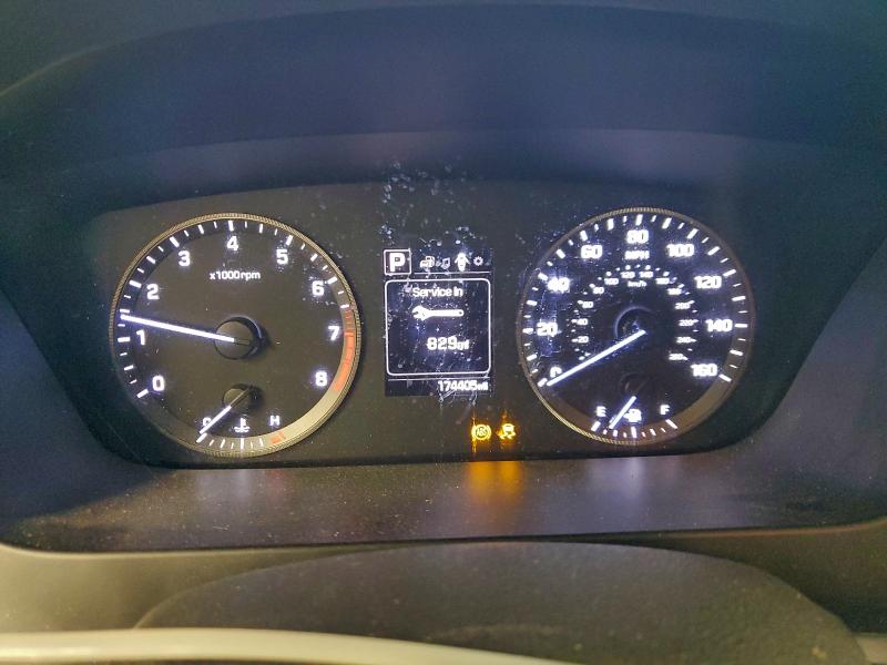 Фото 9 - HYUNDAI SONATA