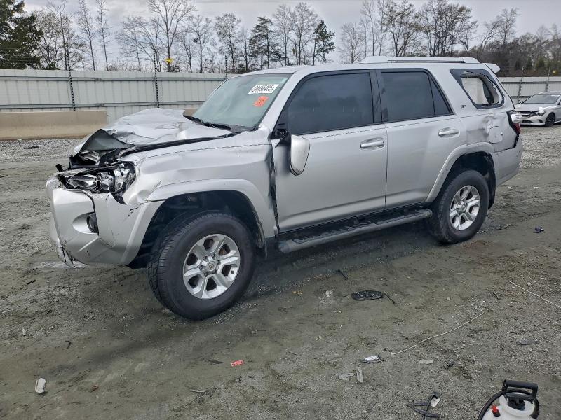 Фото 1 - TOYOTA 4RUNNER