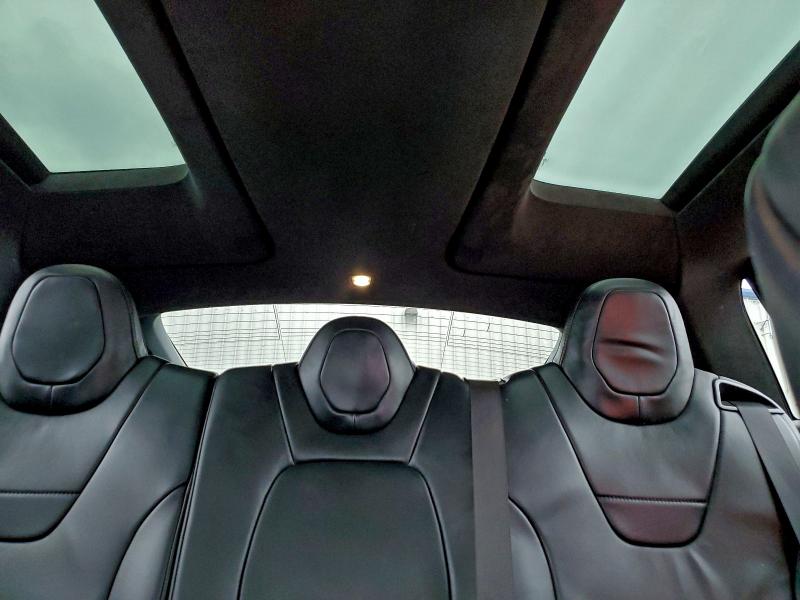 Фото 10 - TESLA MODEL X