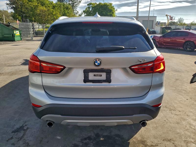 Фото 6 - BMW X1