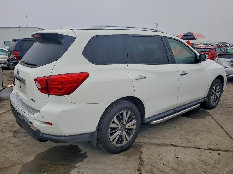 Фото 3 - NISSAN PATHFINDER