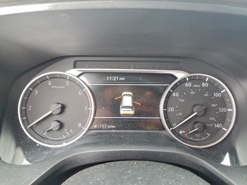 Фото 9 - NISSAN ROGUE