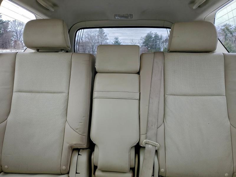 Фото 10 - LEXUS GX