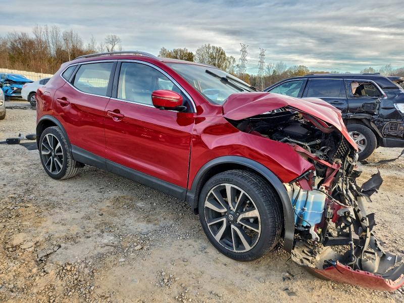 Фото 4 - NISSAN ROGUE