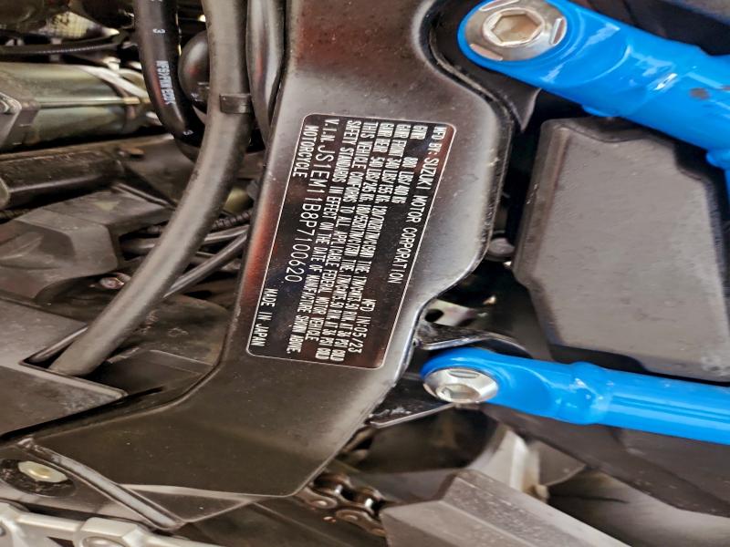 SUZUKI GSX800 R 2023