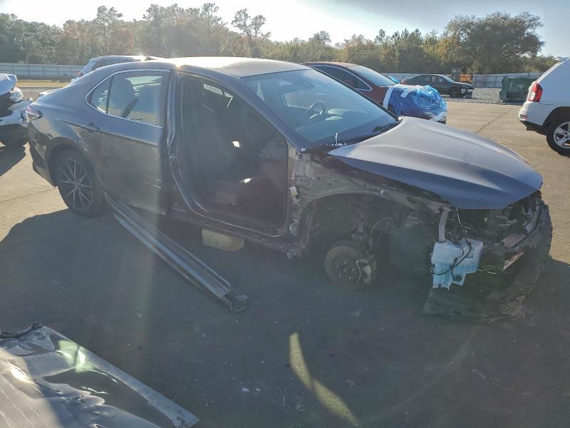 Фото 4 - TOYOTA CAMRY