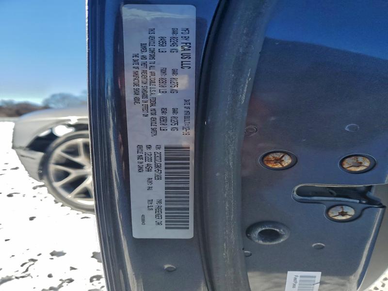 Фото 13 - DODGE CHALLENGER