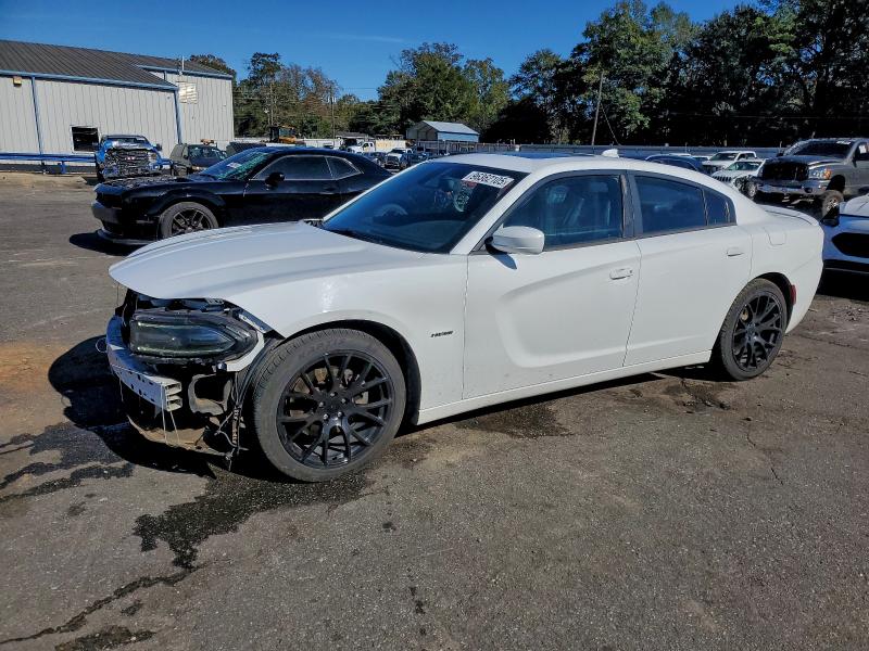 Фото 1 - DODGE CHARGER