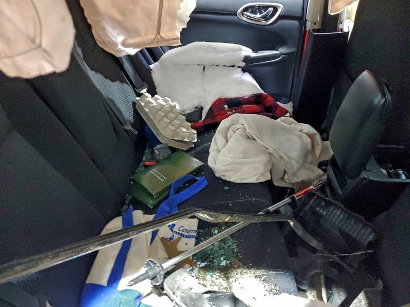 Фото 10 - NISSAN SENTRA