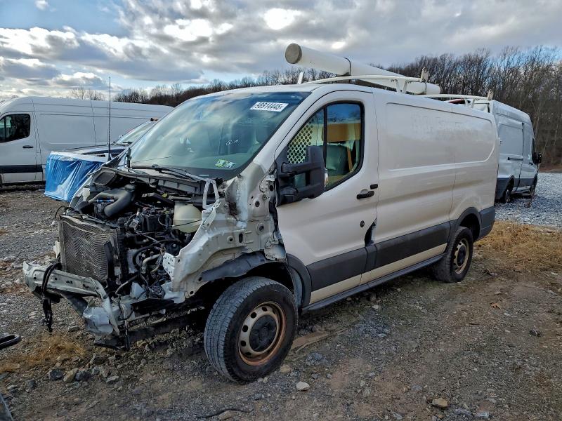Фото 1 - FORD TRANSIT