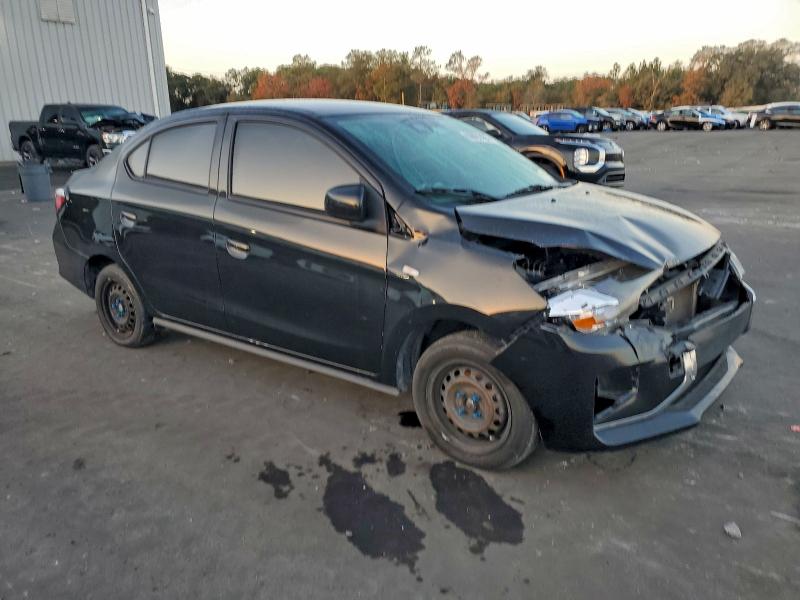 Фото 4 - MITSUBISHI MIRAGE