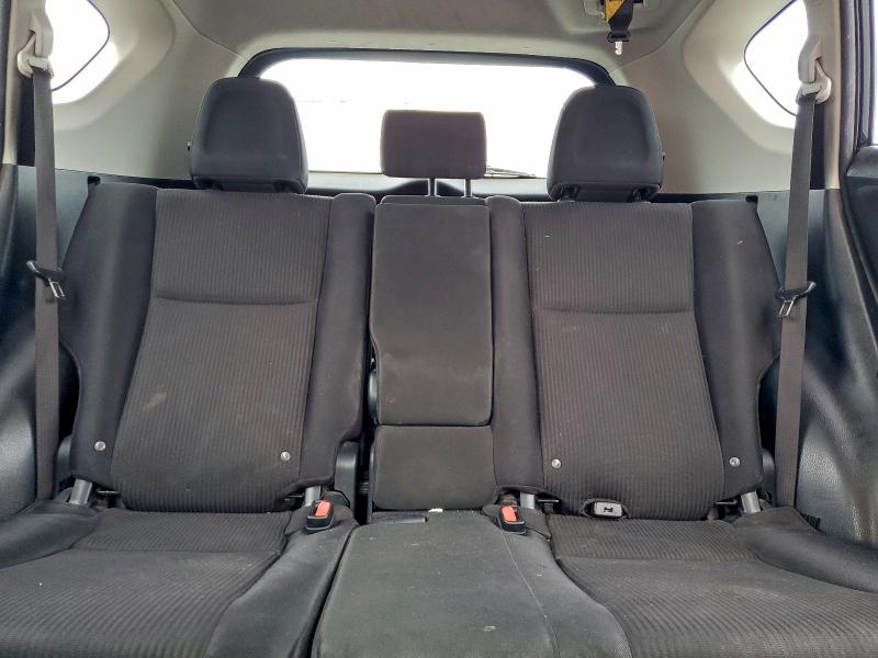 Фото 10 - TOYOTA RAV4