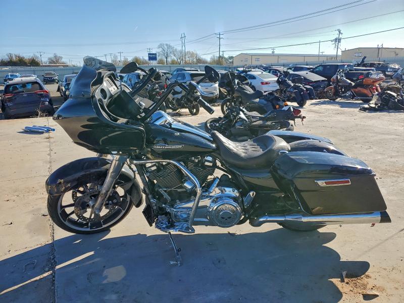 HARLEY-DAVIDSON FL 2021