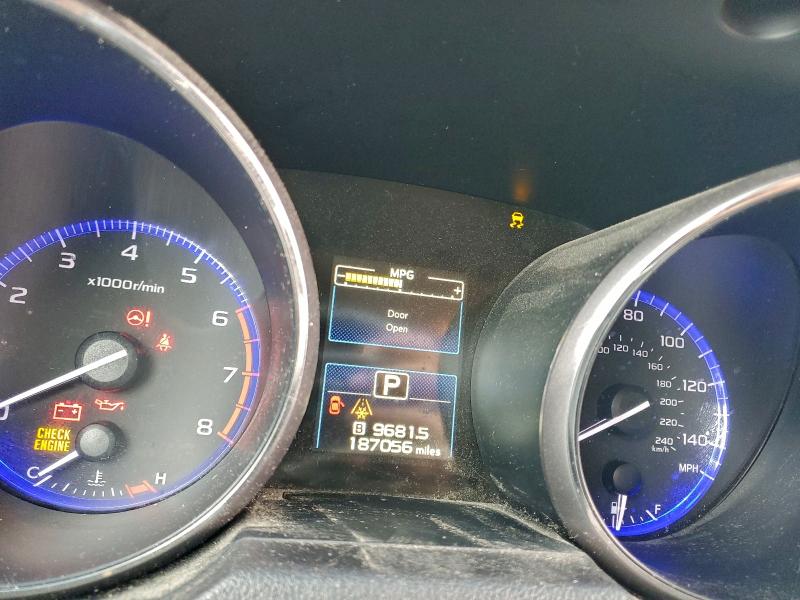 Фото 9 - SUBARU OUTBACK