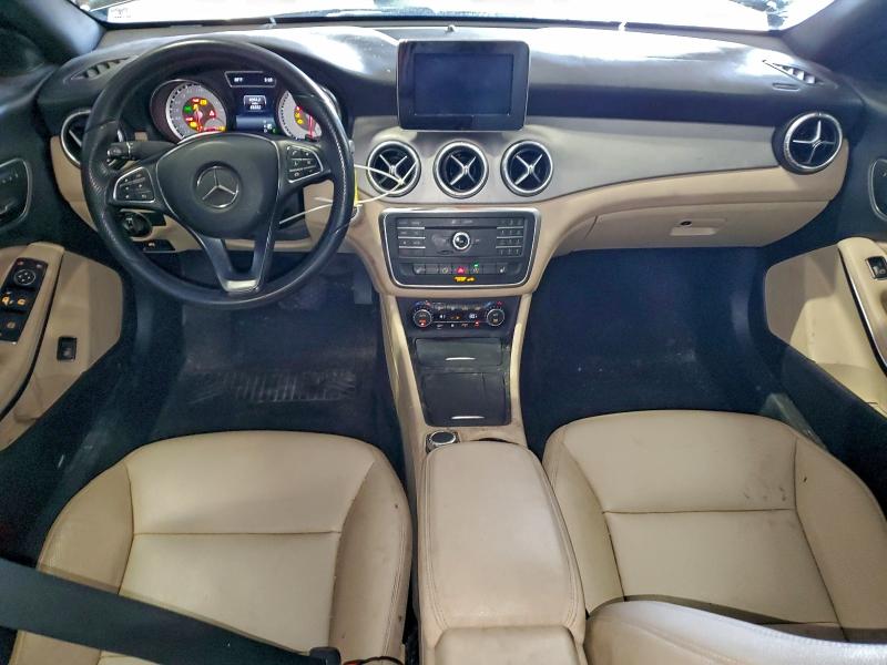 Фото 8 - MERCEDES-BENZ CLA-CLASS